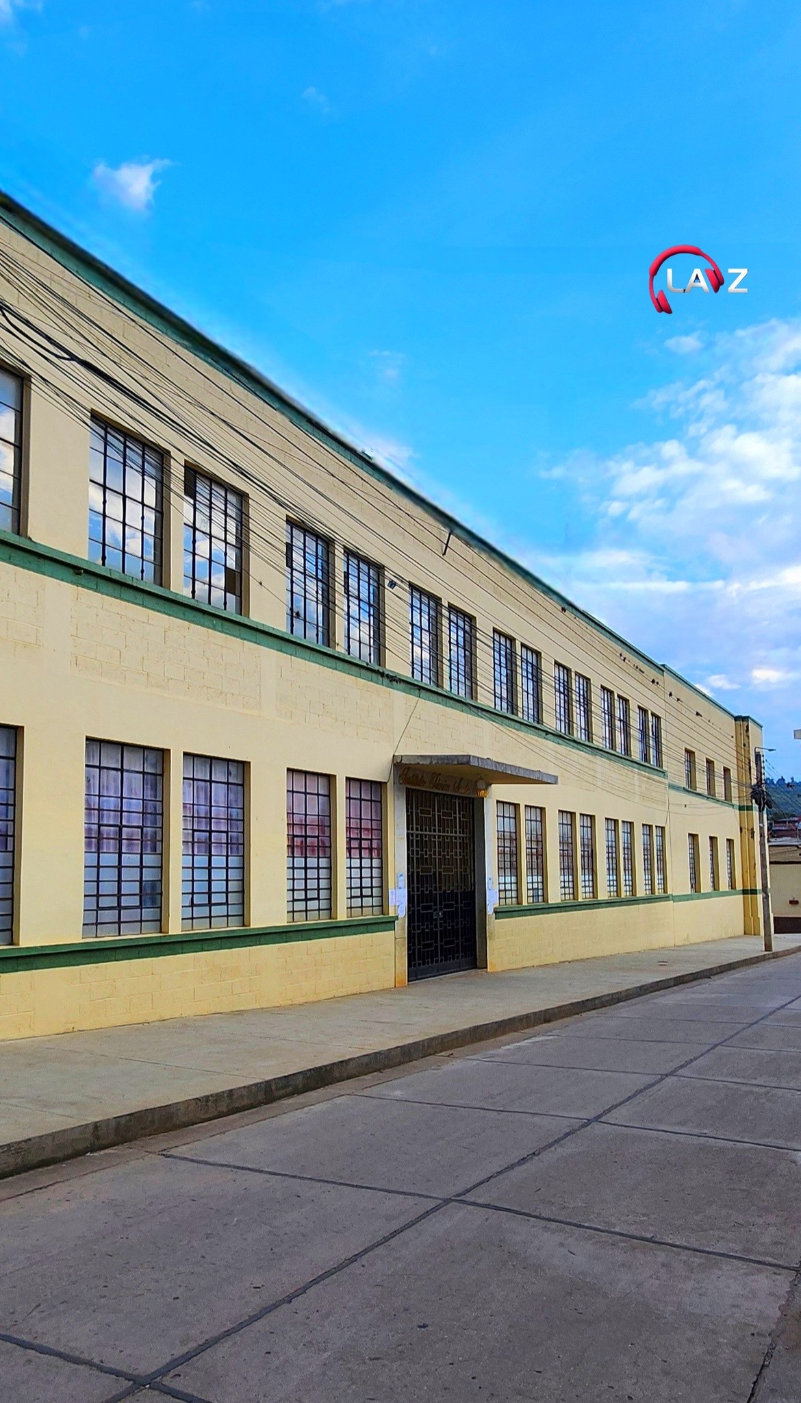 Cerca de mil estudiantes en Zapatoca completan dos días sin clases por falta de aseadoras